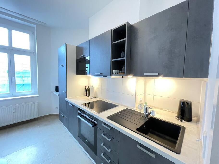 Lucky Stays Ls10 - Vollausstattung - Zentrum - Aufzug - Grosse Kueche - 2 Zimmer - Smart-Tv Магдебург Экстерьер фото